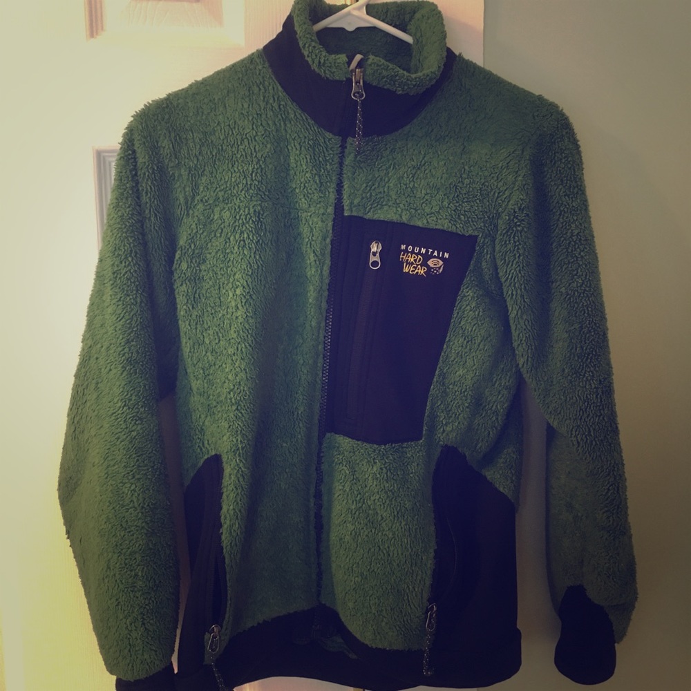 Authentic Mountain Hardwear Jacket